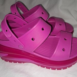 Crocs Mega Crush Sandals Juicy Pink w Straps Platform Womans 13 Mens 11